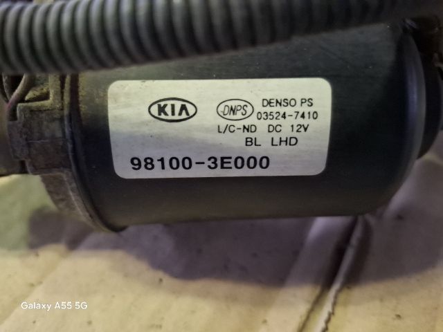 bontott KIA SORENTO Első Ablaktörlő Szerkezet Motorral