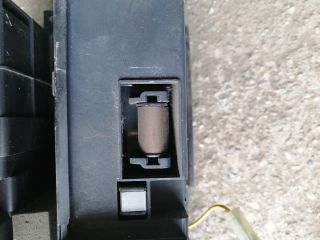 bontott KIA SORENTO Első Hamutartó