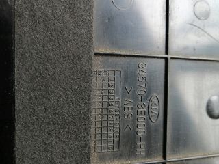 bontott KIA SORENTO Első Hamutartó