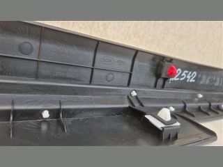 bontott KIA SORENTO Első Küszöb Díszléc