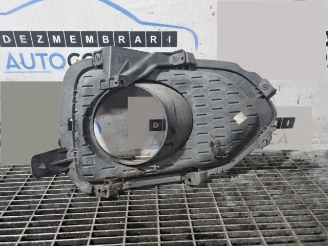 bontott KIA SORENTO Első Lökhárító Díszléc