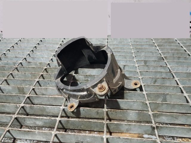 bontott KIA SORENTO Első Lökhárító Díszléc