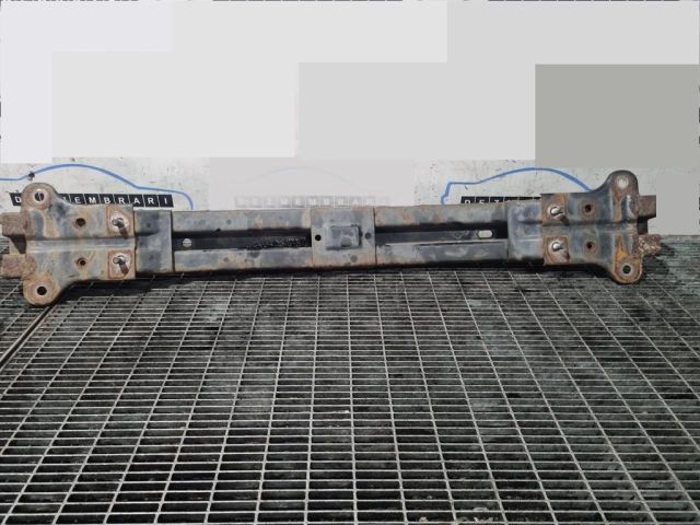 bontott KIA SORENTO Első Lökhárító Merevítő (Fém)