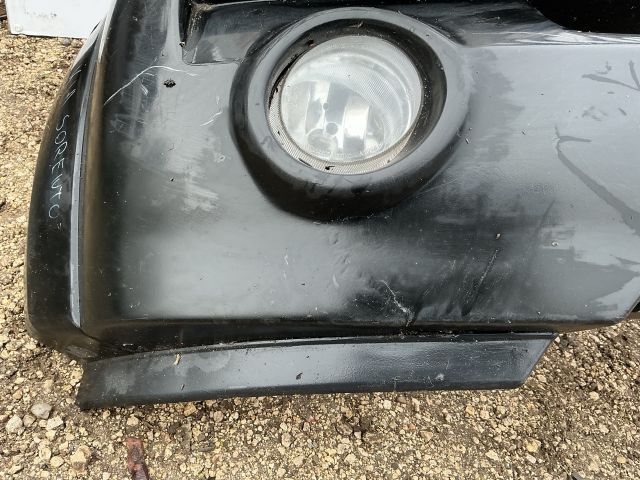 bontott KIA SORENTO Első Lökhárító (Részeivel)