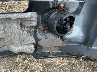 bontott KIA SORENTO Első Lökhárító (Részeivel)