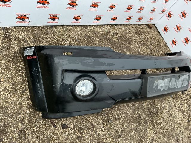 bontott KIA SORENTO Első Lökhárító (Részeivel)