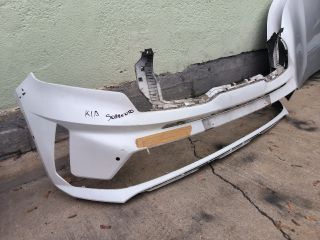 bontott KIA SORENTO Első Lökhárító (Részeivel)
