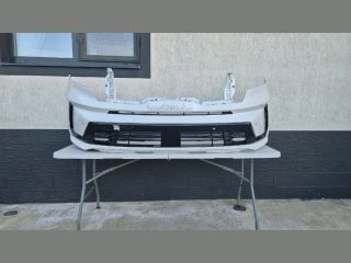 bontott KIA SORENTO Első Lökhárító (Részeivel)