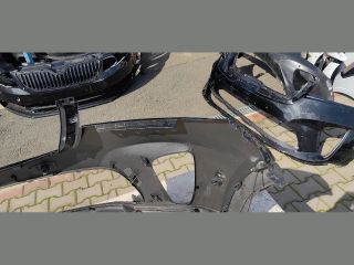 bontott KIA SORENTO Első Lökhárító (Üresen)