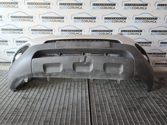 bontott KIA SORENTO Első Lökhárító (Üresen)