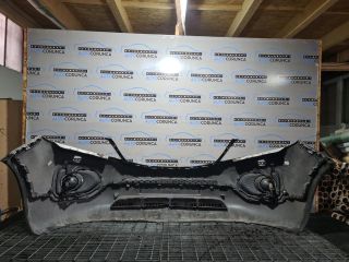 bontott KIA SORENTO Első Lökhárító (Üresen)