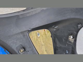 bontott KIA SORENTO Első Lökhárító (Üresen)