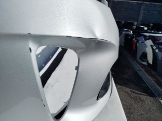 bontott KIA SORENTO Első Lökhárító (Üresen)