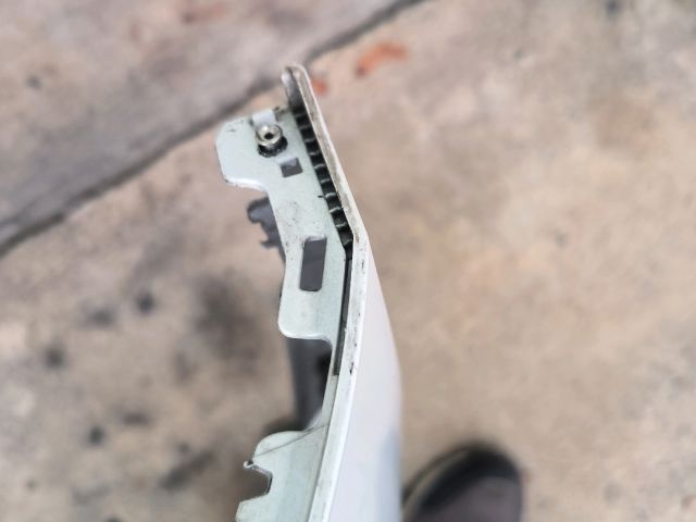 bontott KIA SORENTO Első Lökhárító (Üresen)