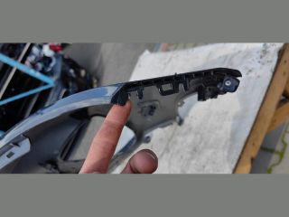 bontott KIA SORENTO Első Lökhárító (Üresen)