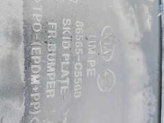 bontott KIA SORENTO Első Lökhárító (Üresen)