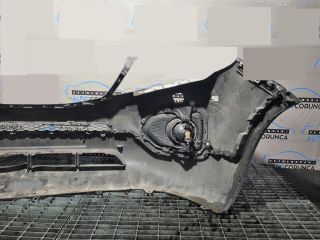 bontott KIA SORENTO Első Lökhárító (Üresen)