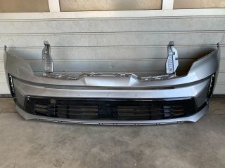 bontott KIA SORENTO Első Lökhárító (Üresen)