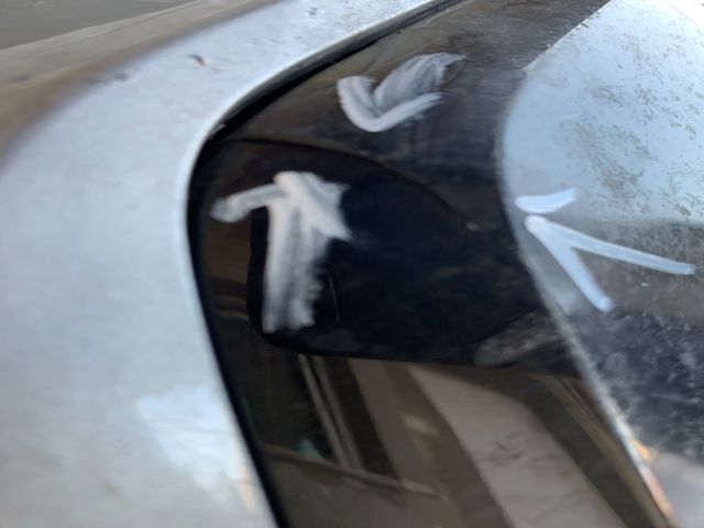 bontott KIA SORENTO Első Lökhárító (Üresen)