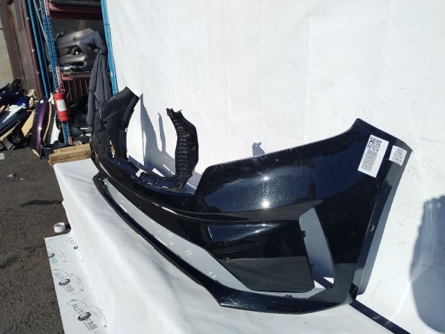 bontott KIA SORENTO Első Lökhárító (Üresen)