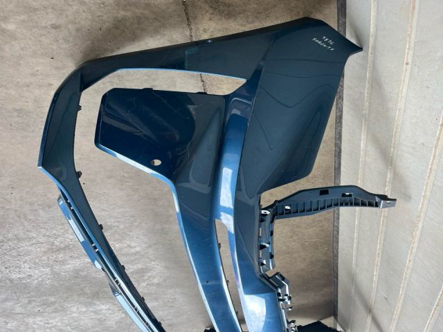 bontott KIA SORENTO Első Lökhárító (Üresen)