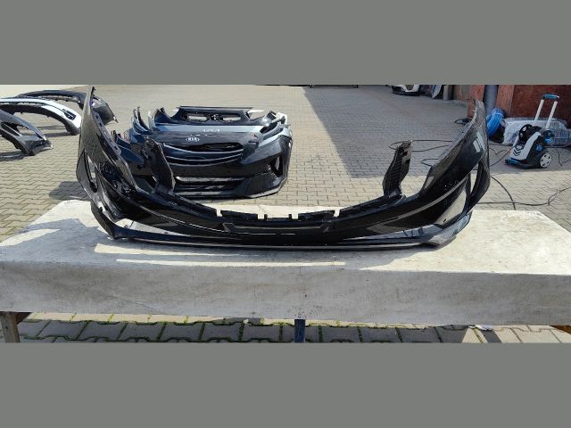 bontott KIA SORENTO Első Lökhárító (Üresen)