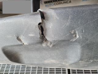 bontott KIA SORENTO Első Lökhárító (Üresen)