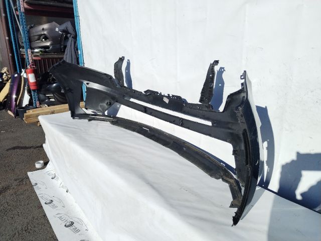 bontott KIA SORENTO Első Lökhárító (Üresen)