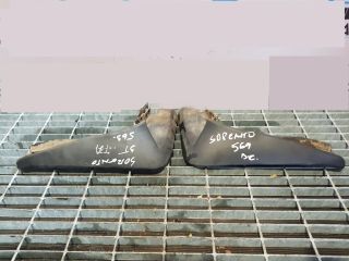 bontott KIA SORENTO Első Sárvédő Gumi Pár