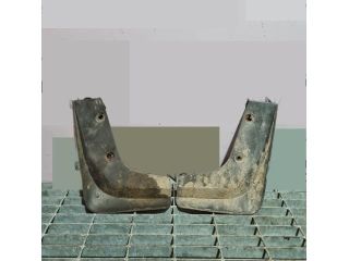 bontott KIA SORENTO Első Sárvédő Gumi Pár