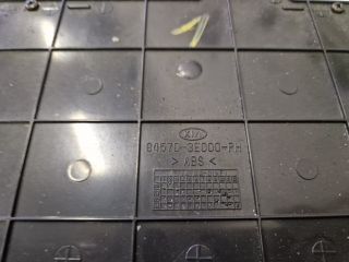 bontott KIA SORENTO Első Tároló Rekesz