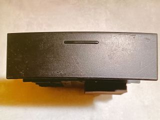 bontott KIA SORENTO Első Tároló Rekesz