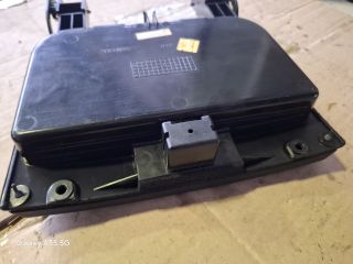 bontott KIA SORENTO Első Tároló Rekesz