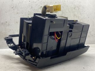 bontott KIA SORENTO Első Tároló Rekesz