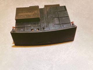 bontott KIA SORENTO Első Tároló Rekesz