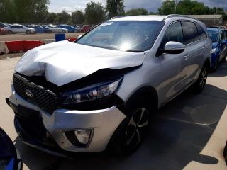 bontott KIA SORENTO Első Tolatóradar Fej
