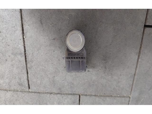 bontott KIA SORENTO Első Tolatóradar Fej