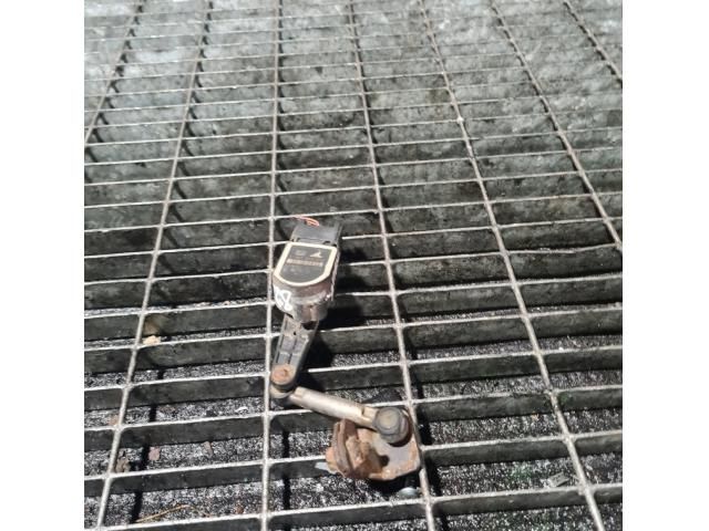 bontott KIA SORENTO Első Xenon Szintszabályzó Jeladó