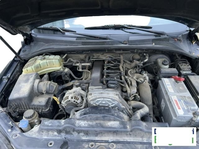 bontott KIA SORENTO Fényszóró Lámpabúra Fedél