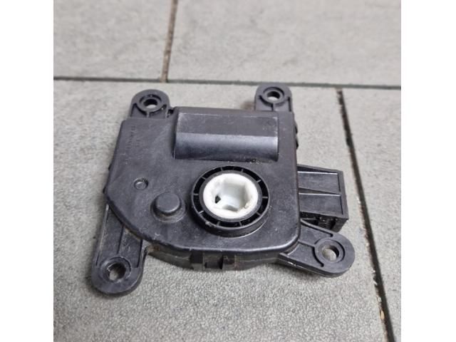 bontott KIA SORENTO Fűtés Állító Motor