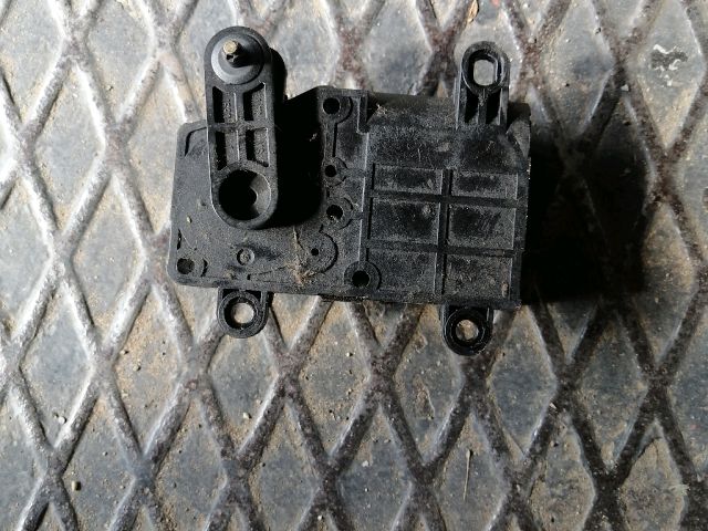 bontott KIA SORENTO Fűtés Állító Motor