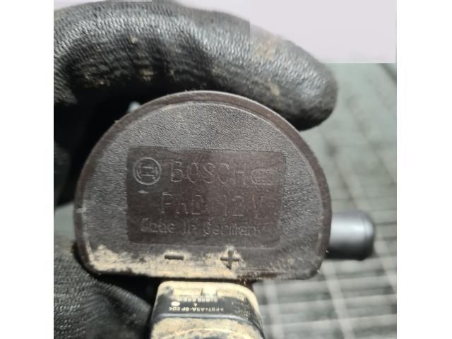 bontott KIA SORENTO Fűtéscsap