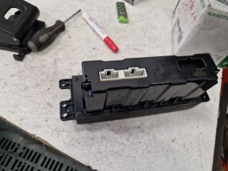 bontott KIA SORENTO Fűtéskapcsoló (digit klímás)