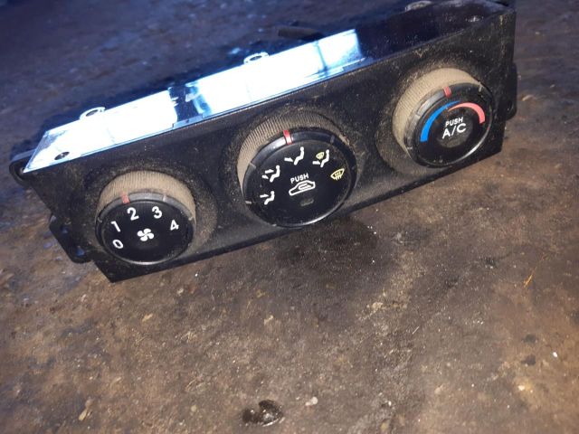 bontott KIA SORENTO Fűtéskapcsoló