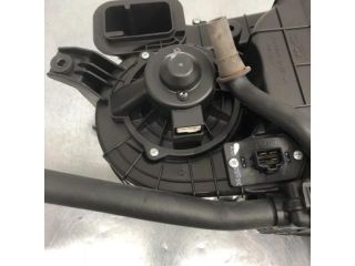 bontott KIA SORENTO Fűtőmotor (Klímás)