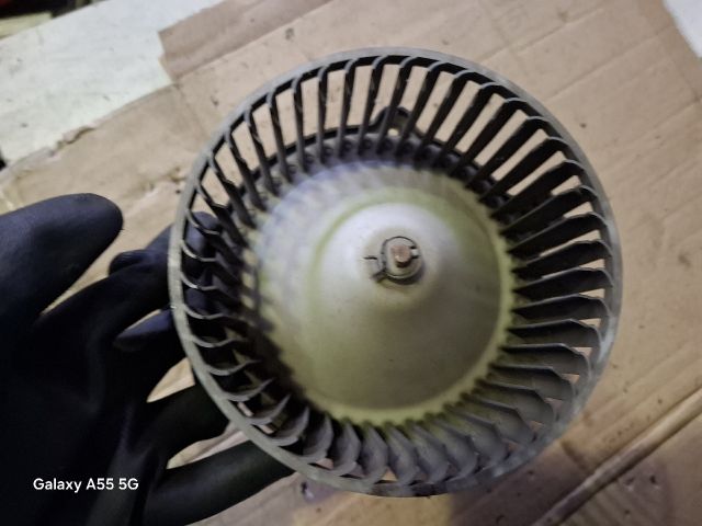 bontott KIA SORENTO Fűtőmotor (Klímás)