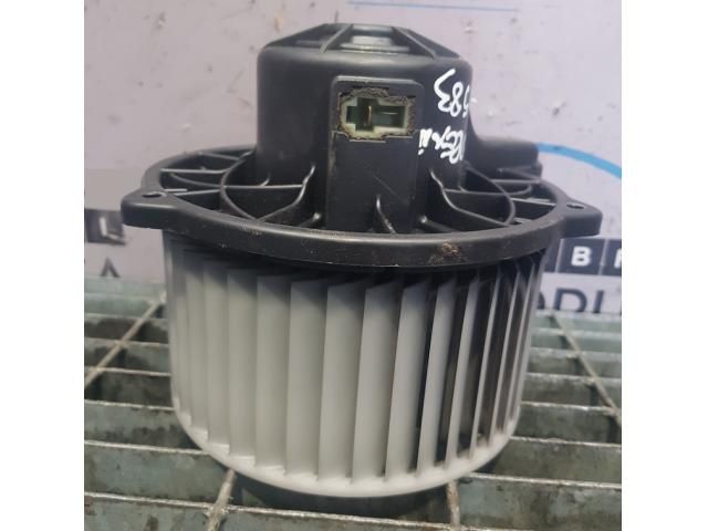 bontott KIA SORENTO Fűtőmotor (Klímás)