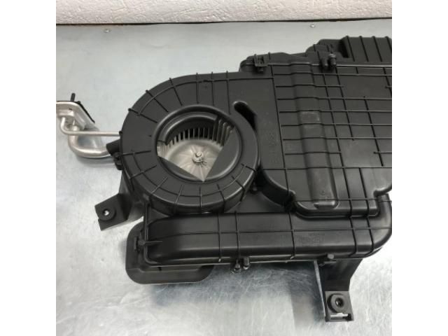 bontott KIA SORENTO Fűtőmotor (Klímás)