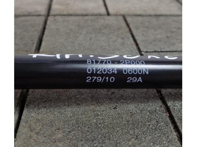 bontott KIA SORENTO Gázrugós Kitámasztó Teleszkóp Csomagtérajtó Bal