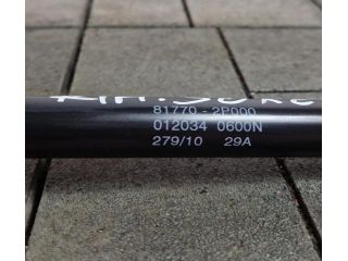 bontott KIA SORENTO Gázrugós Kitámasztó Teleszkóp Csomagtérajtó Bal